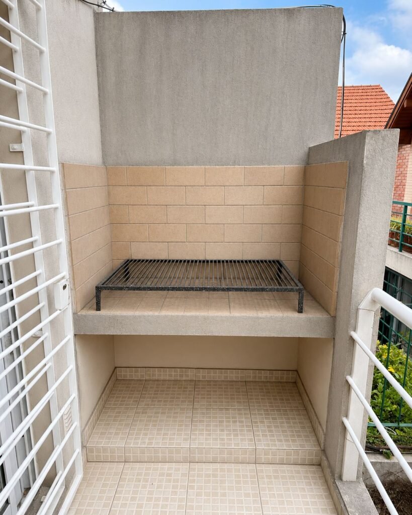 a_bright_outdoor_roof_balcony_scene_with_a_built_i_6_batch_6